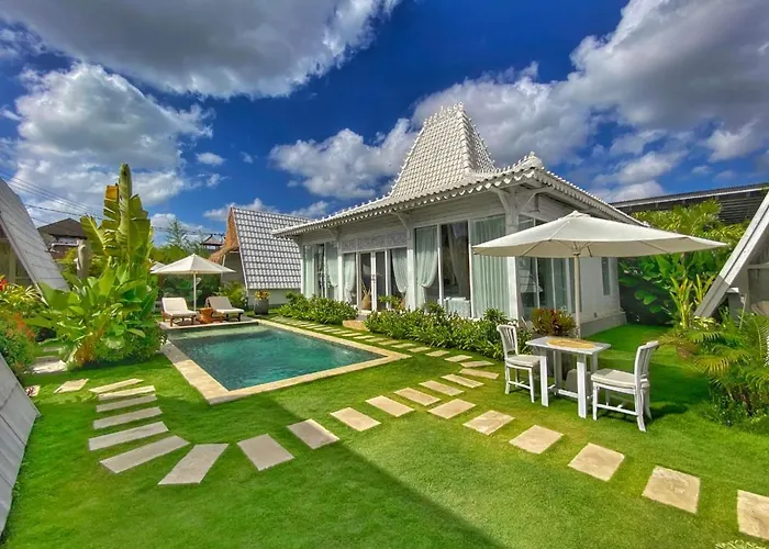 Piramida's White Villa's Bali 4* تْشانغو