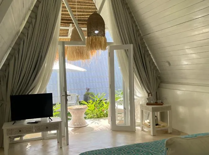 Piramida's White Villa's Bali تْشانغو