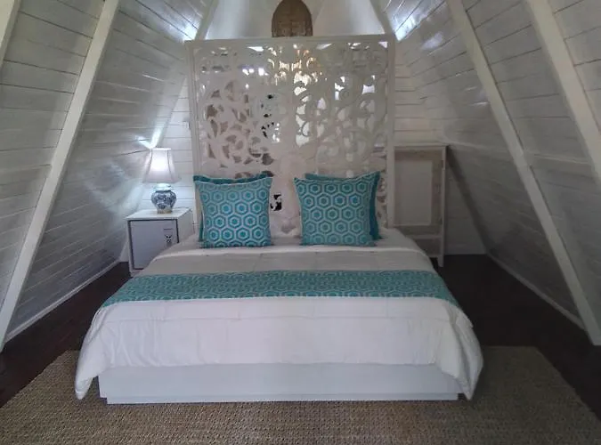 بيت ضيافة Piramida's White Villa's Bali تْشانغو