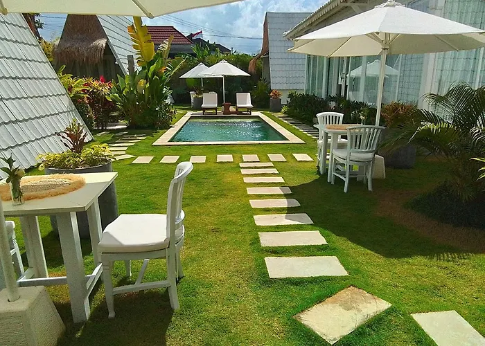 Piramida's White Villa's Bali بيت ضيافة تْشانغو