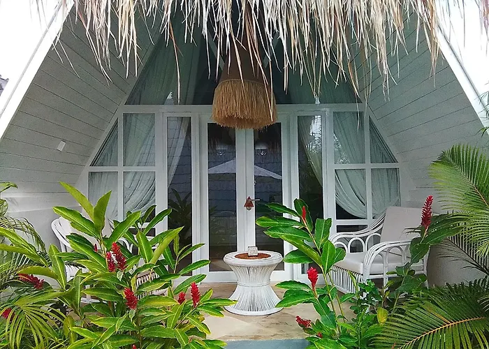 Piramida's White Villa's Bali بيت ضيافة